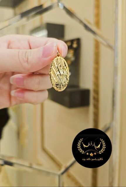 مدال طرح بیضی نقش دار
